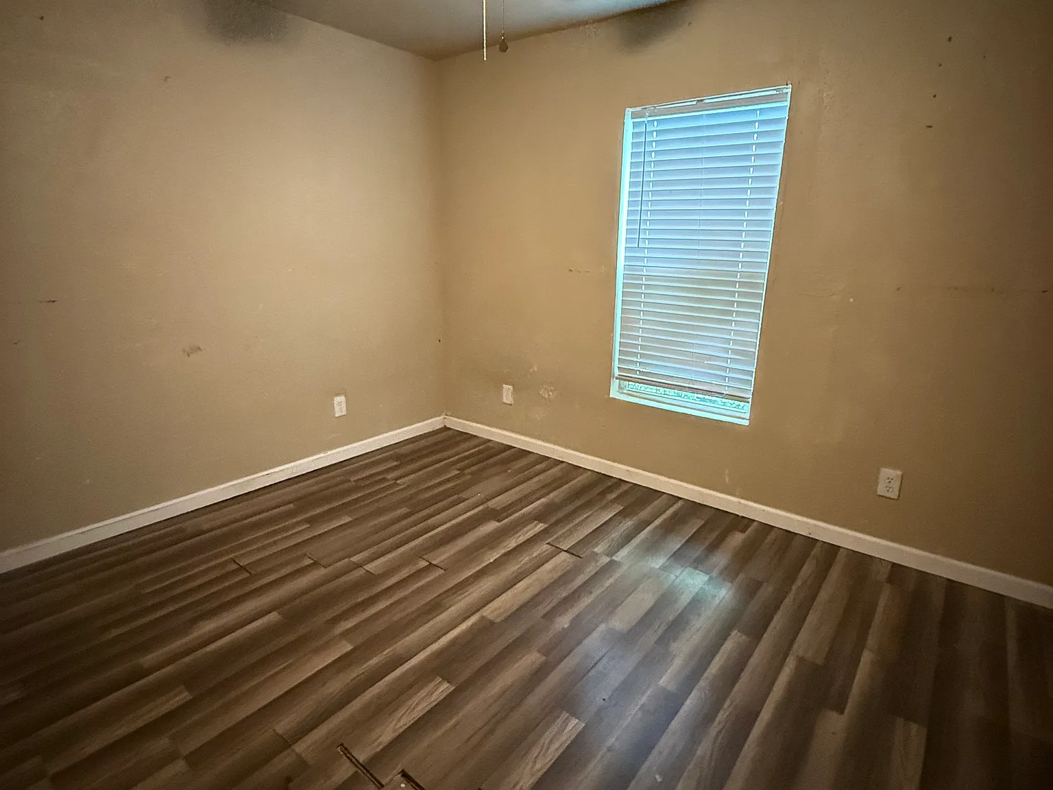 2 bed, $975 — Photo 4