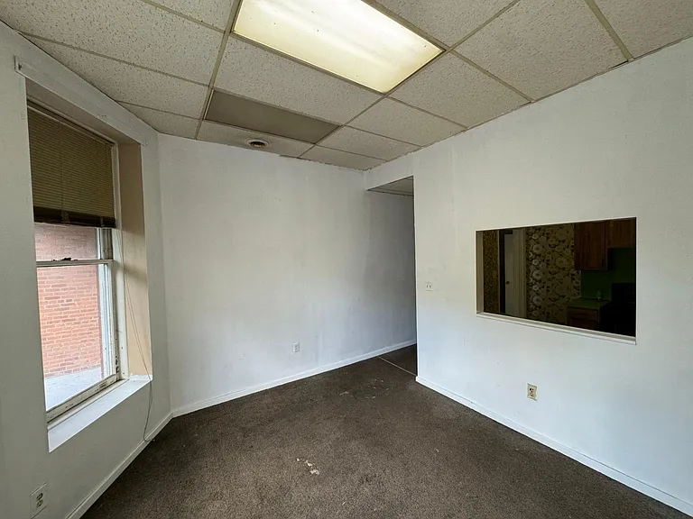 292 S Franklin St #29 — Photo 3