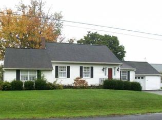 365 Stone Bridge Rd, Gettysburg, PA 17325