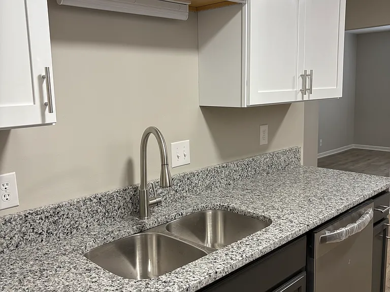 801 Burcale Rd #D-7 — Photo 5