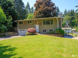 2108 9th St SE, Puyallup, WA 98372