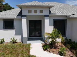 3296 Glencove St, Punta Gorda, FL 33980