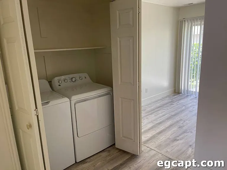 1245 N 400 E #1 — Photo 13