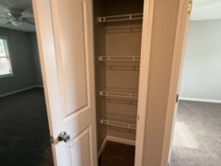 317 Churchill Dr — Photo 13