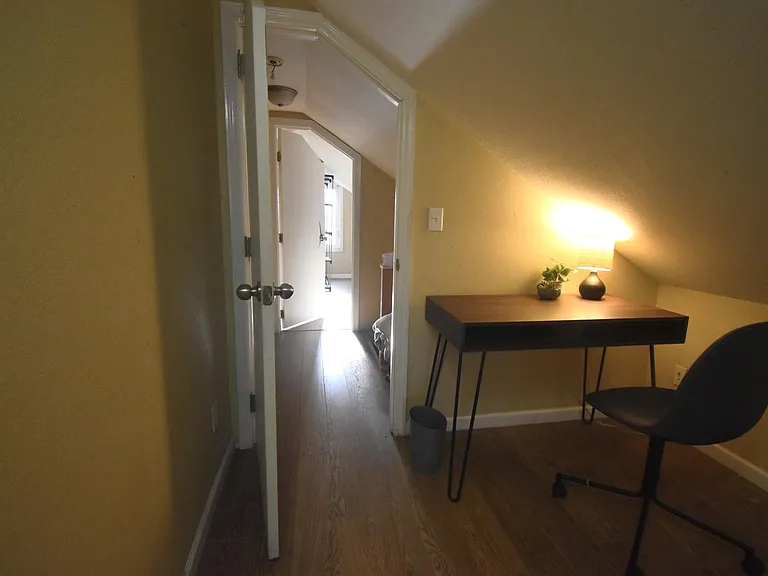 2475 Indianola Ave #2475 — Photo 13
