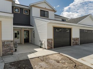 5216 Harvest Square Pl NW, Rochester, MN 55901