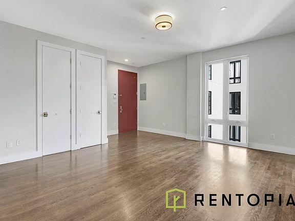 2nd image of 276 Nostrand Ave APT 5F