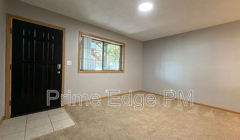 1109 N 28th St #1 — Photo 5