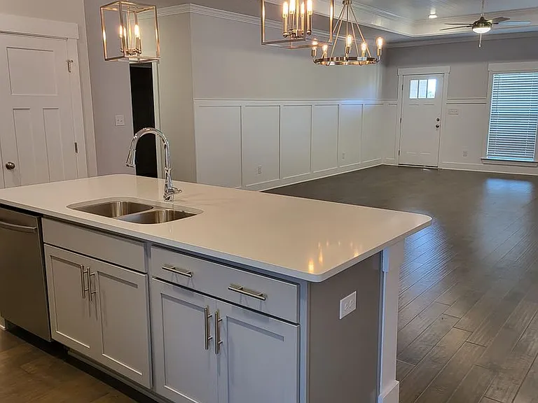 124 Keller Dr — Photo 4