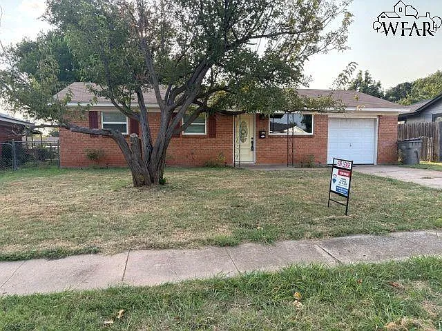 2720 Byrne Pl — Photo 1