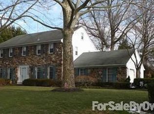 14 Jericho Run, Washington Crossing, PA 18977