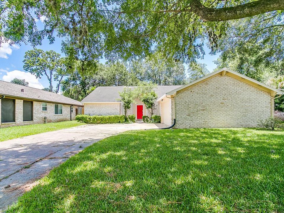 1st image of 1322 Pinecroft Dr