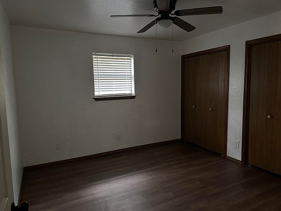 4th image of 2810 W Waller Dr
