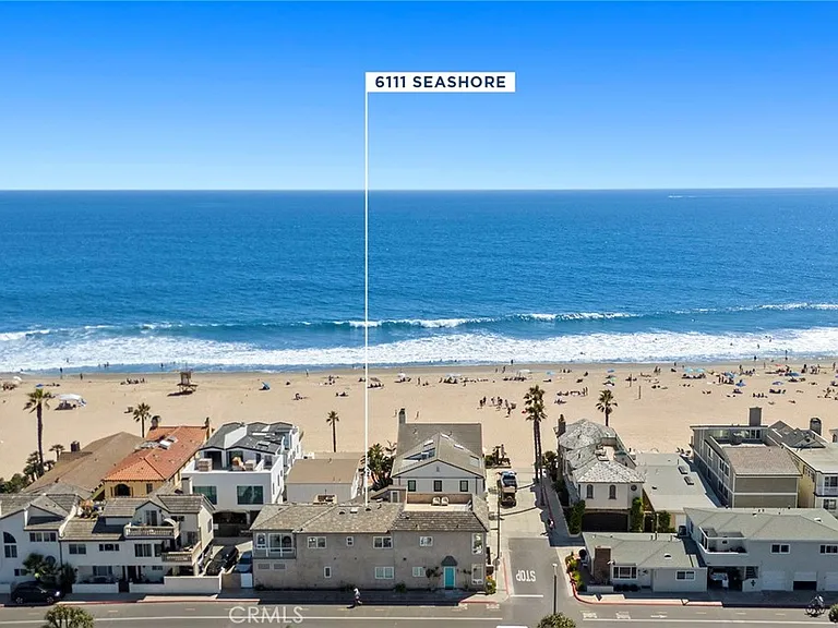 6111 Seashore Dr — Photo 3