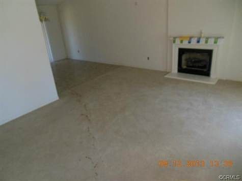 3rd image of 92 S Kino Ct