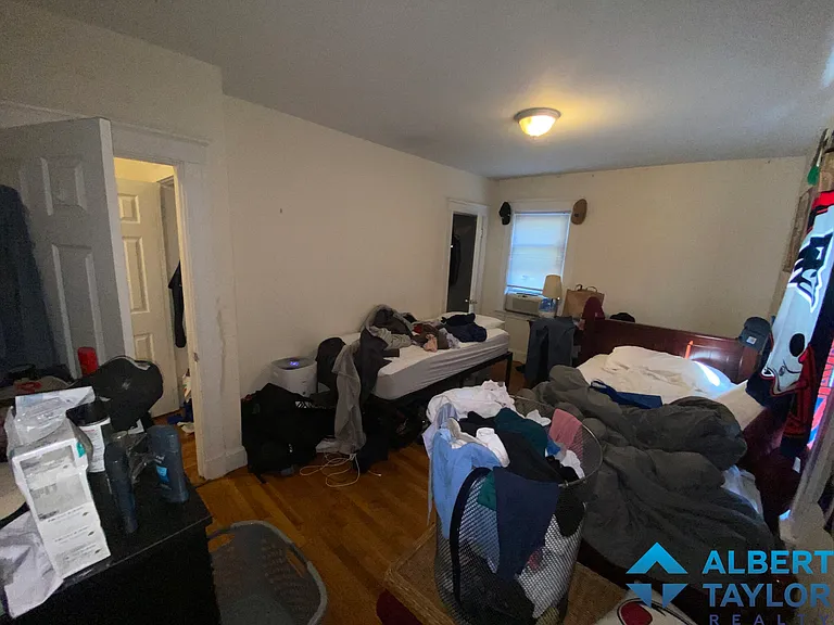 288 Foster St #1 — Photo 10