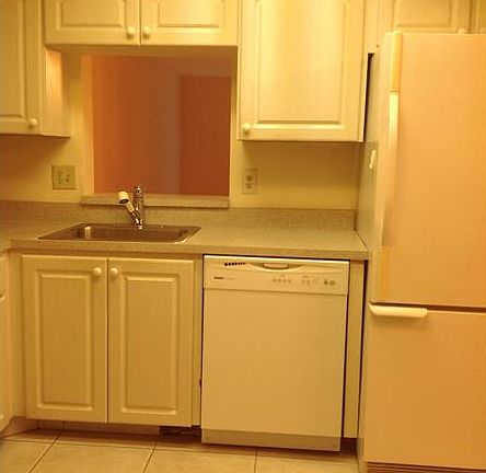 5th image of 260 NW 76th Ave APT 404