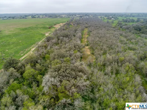 7914 Fm 1303, Floresville, TX 78114