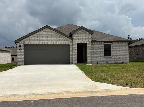 108 E Sunbelt Ct, Mayflower, AR 72106