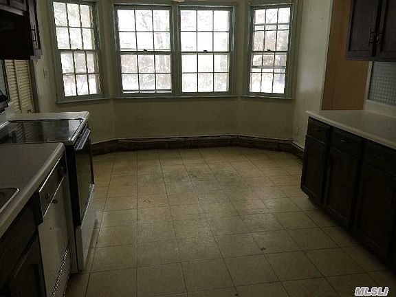 2nd image of 303 Sampson Ave