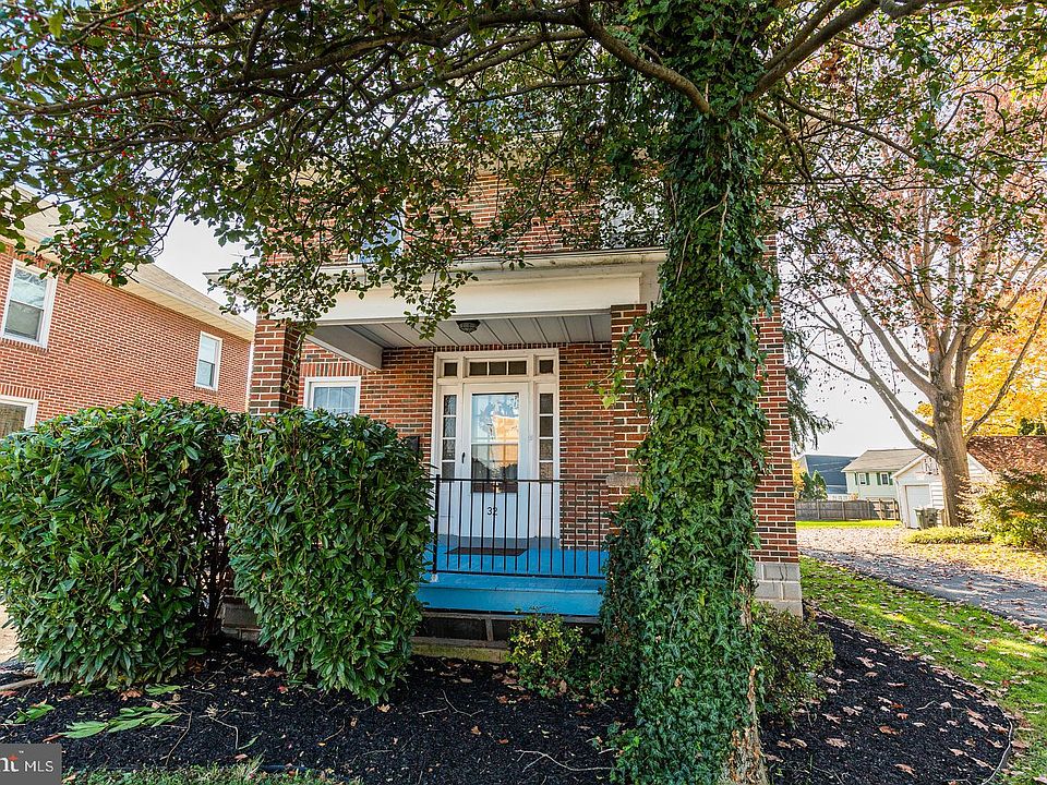 32 Valley Rd, Lancaster, PA 17601 Zillow