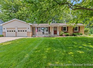 4194 Mohawk Ave SW, Grandville, MI