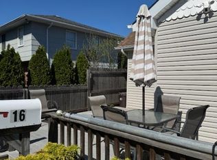 16 November Walk, Long Beach, NY 11561
