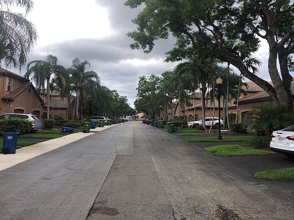 4th image of 1468 Veracruz Ln