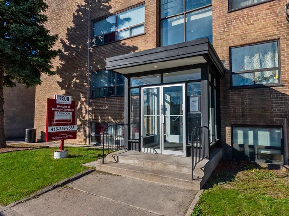 1500 Eglinton Ave W, 1500 Eglinton Ave W #407, Toronto, ON M6E 2G5