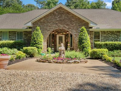 35 Dogwood Cir, Petal, MS, 39465