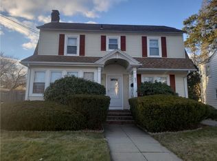 691 Pontiac Ave, Cranston, RI 02910