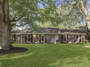 102 N Restin Rd, Greenwood, IN 46142