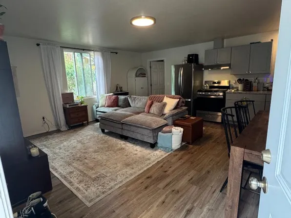 9520 Mill St #B, Ben Lomond, CA 95005