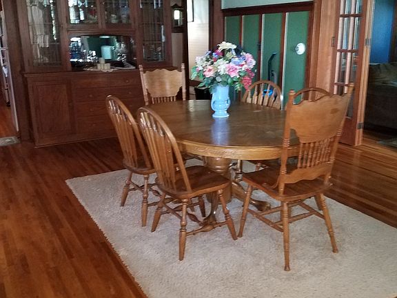 Formal Dining room 