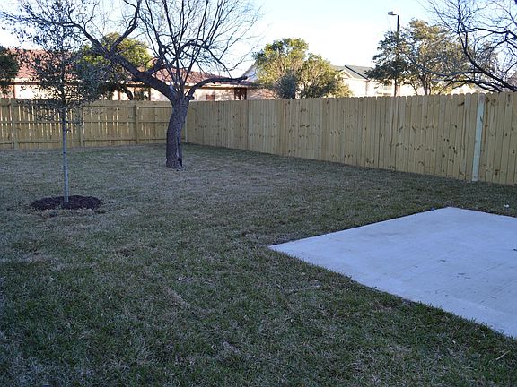 3rd image of 1314 Garden Dusk