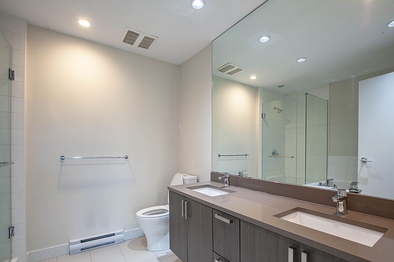 Burnaby Townhouse for rent - 3 Bedrooms — photo 9