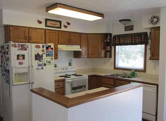 4th image of 4601 E Centennial Ave