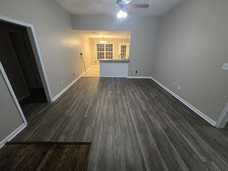 3021 Culverton Ct — Photo 11