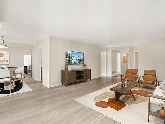 3rd image of 1535 Park Ave APT 304
