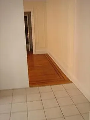 Rented by Metroline Realty | media 51