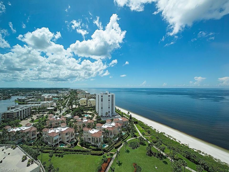 1st image of 3991 Gulf Shore Blvd N