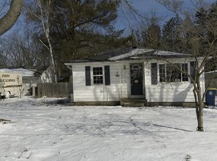 6230 Stroebel Rd, Saginaw, MI 48609