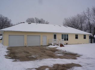 405 1st St, Alvord, IA 51230
