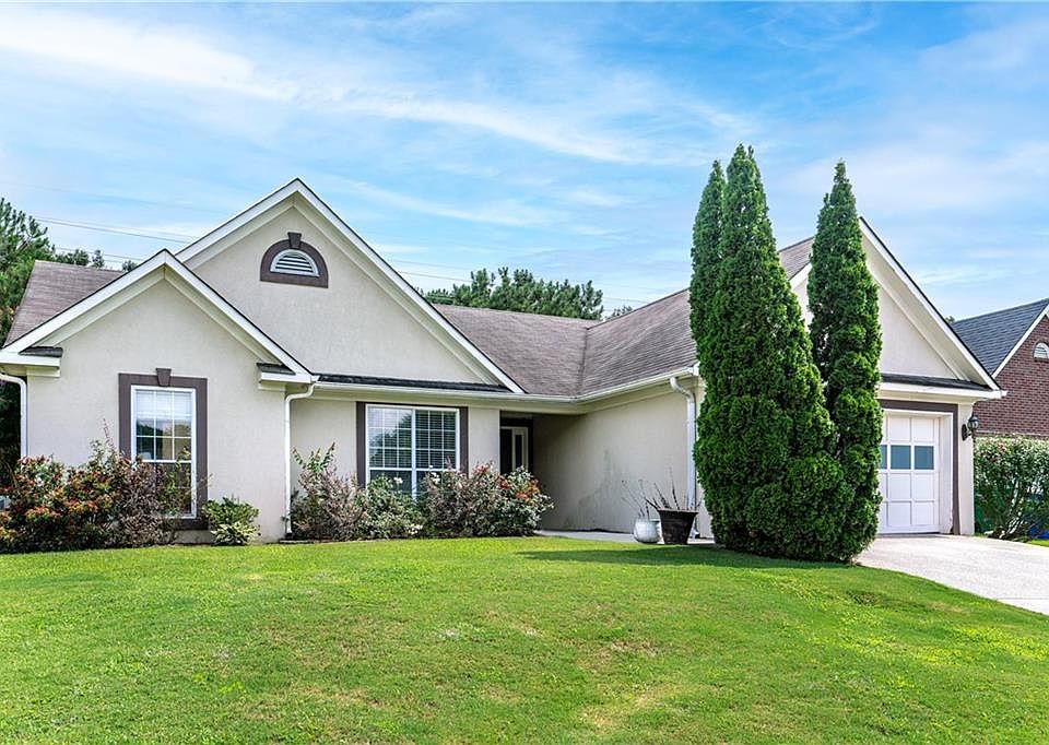 1st image of 2025 Lake Ford Cir