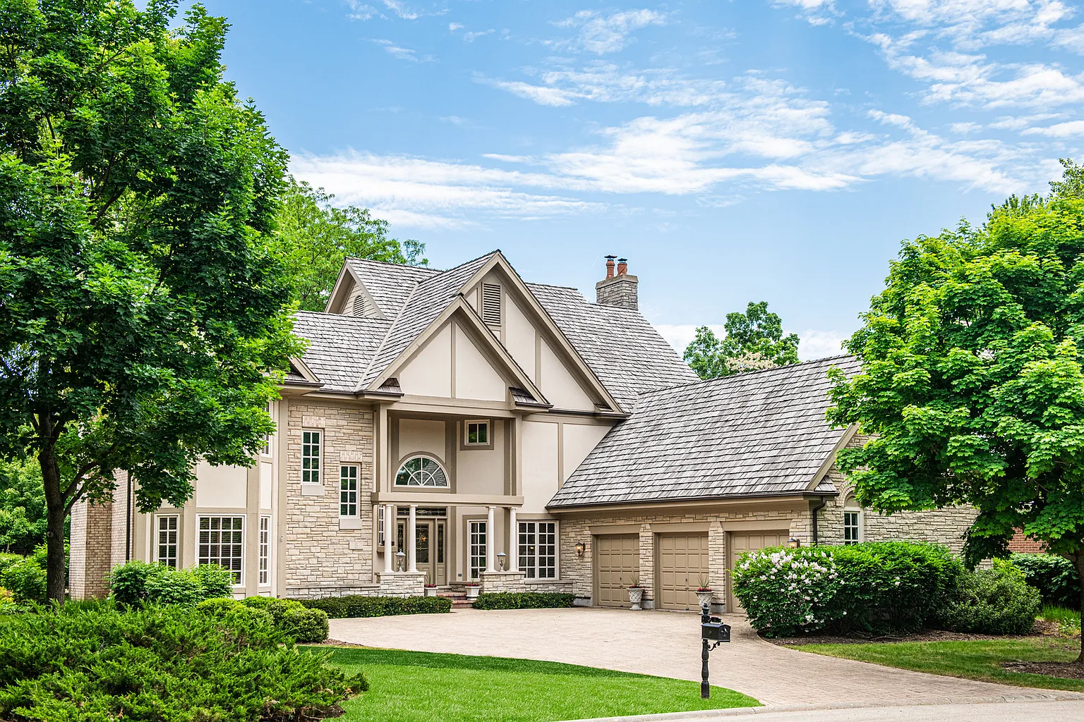 6 Graystone Ct photo 1