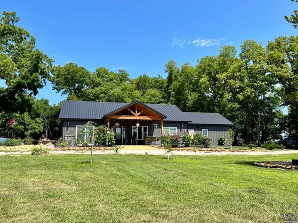 10839 W 157th St, Burlingame, KS 66413