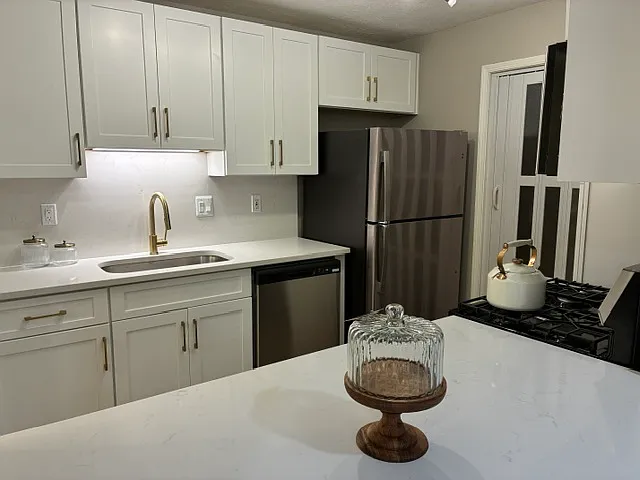 NEW Kitchen