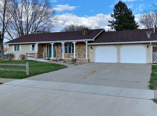 810 3rd Ave SW, Le Mars, IA 51031