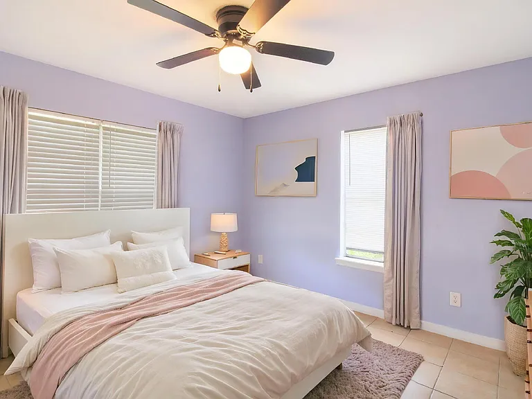 1113 S Vermont Ave — Photo 8