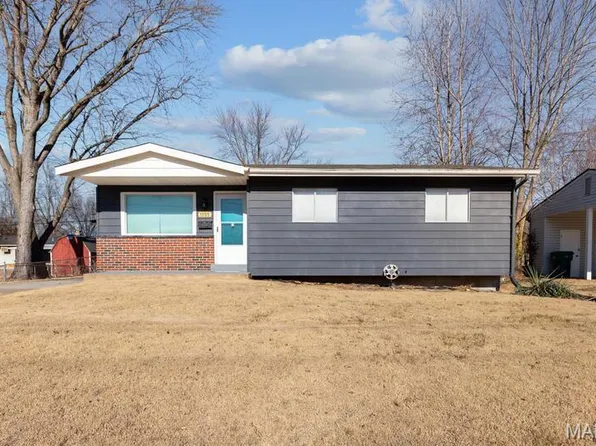 1155 Mullanphy Rd, Florissant, MO 63031